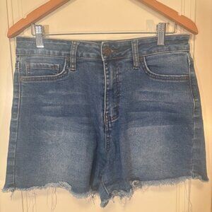 DREAM jean YMI medium blue denim cut-off shorts women's size 11/30